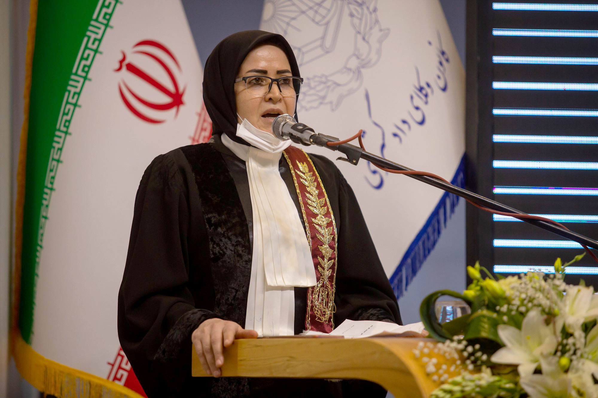 مواضع کانون اصفهان در مورد آزمون ۱۴۰۰ و مسائل و چالشهای پیرامون آن