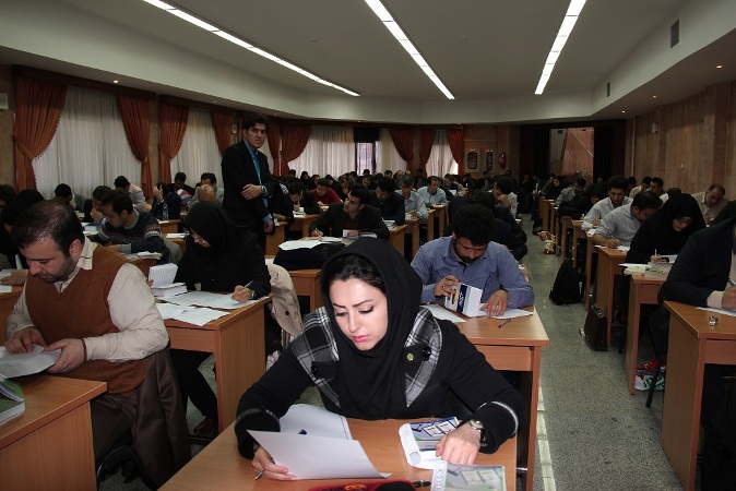 سی و دومین دوره اختبار کارآموزان کانون اصفهان برگزار شد.