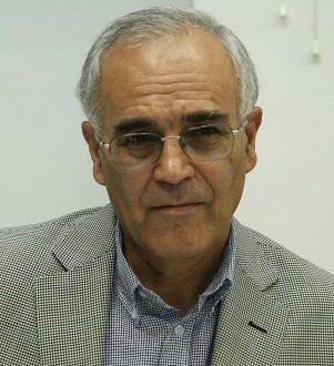 دکتر امیر حسین آبادی رئیس جدید کانون وکلای مرکز شد.