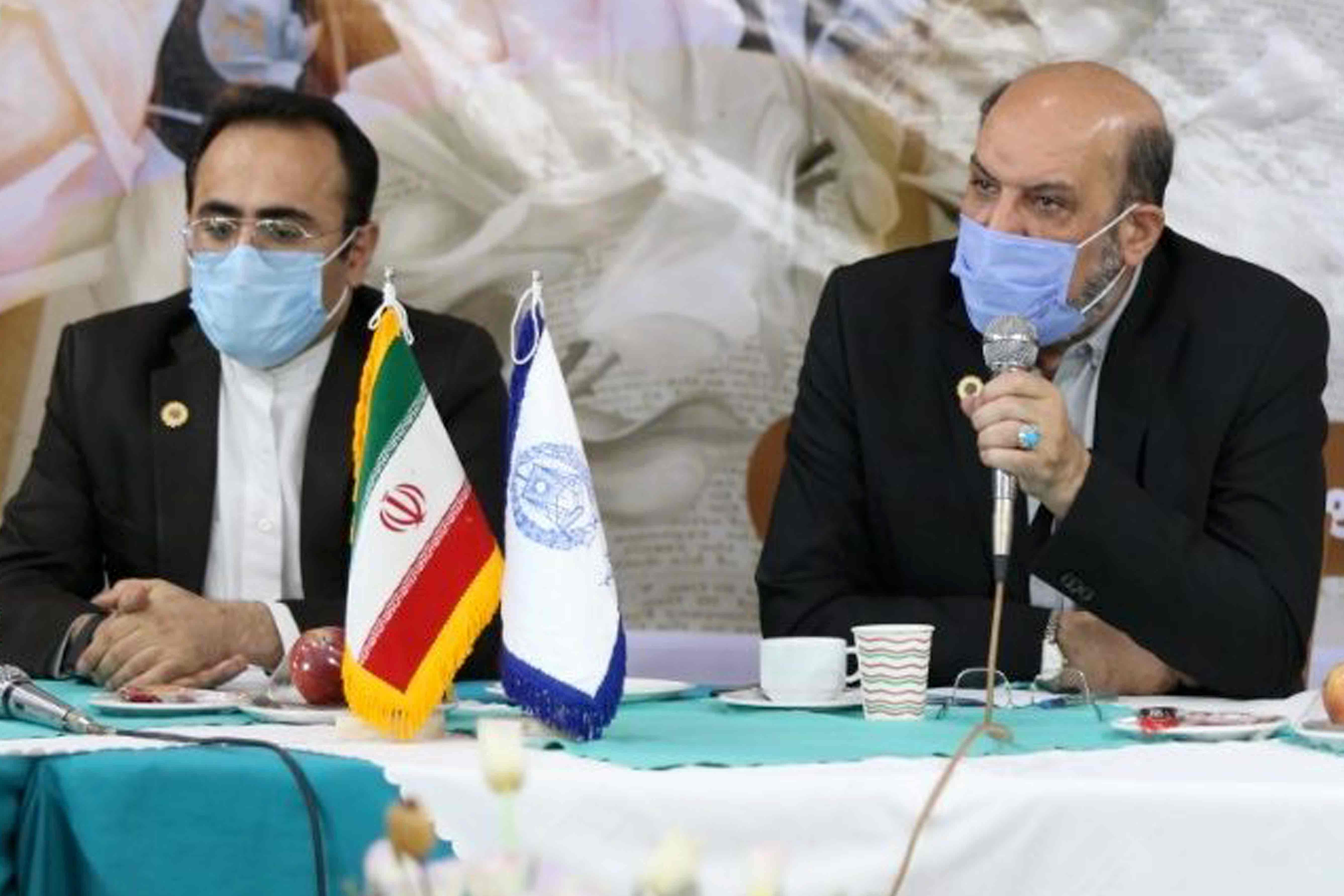 رئیس و نایب رئیس اتحادیه ی سراسری کانون های وکلای دادگستری ایران به اصفهان سفر می کنند