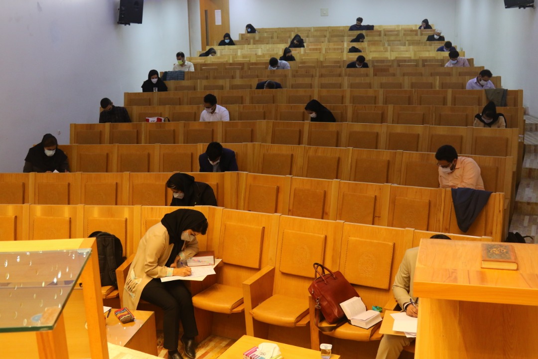 برگزاری اختبار کتبی دوره چهل و پنجم کارآموزان وکالت