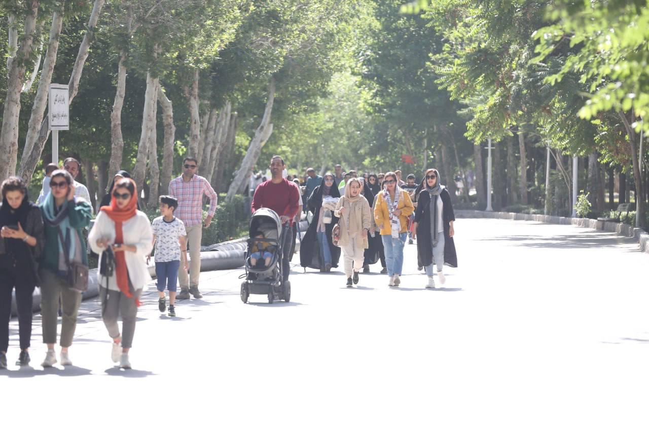 گزارش تصویری/ همایش پیاده روی کانون وکلای دادگستری اصفهان برگزار شد