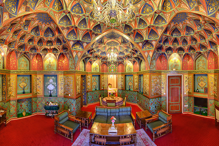 تخفیف «هتل عباسی در شهر اصفهان» برای وکلا و کارآموزان وکالت کانون های وکلای دادگستری سراسر کشور